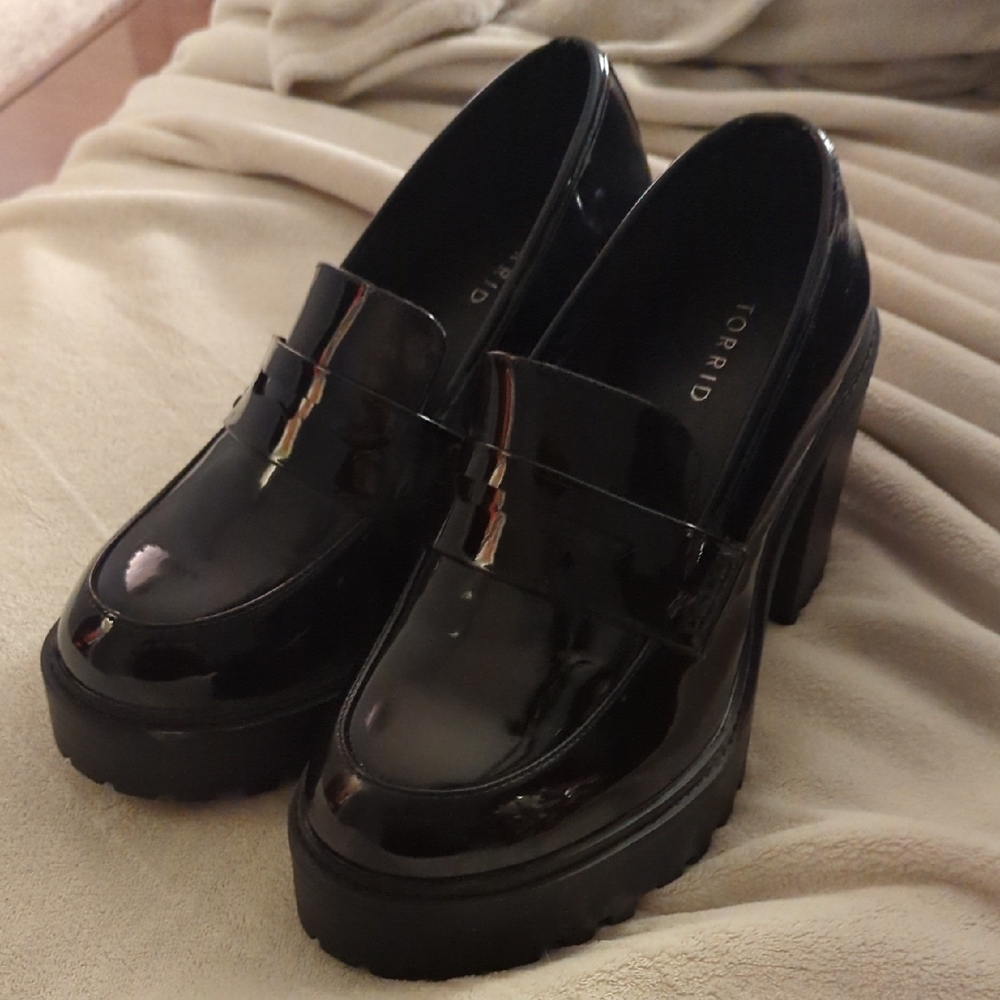 Torrid Women's Shiny Black Platform Loafers